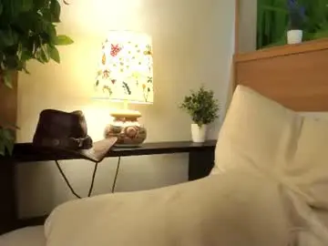 Elizabethennals  live sex cam