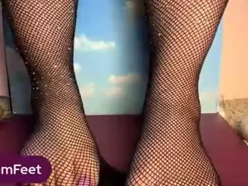 Feet_on_a_mission  live sex cam