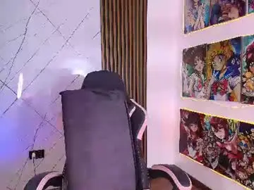 Fluffy_bubble21  live sex cam