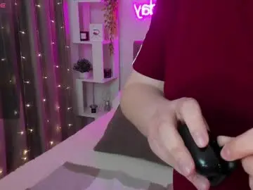 Katyaneilson  live sex cam