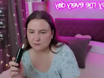 Katyaneilson  live sex cam