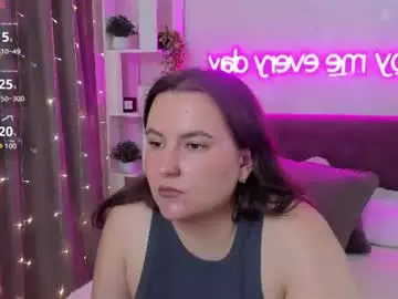 Katyaneilson  live sex cam