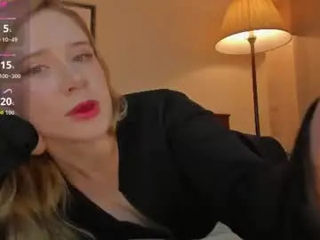 Lavender_tender  live sex cam