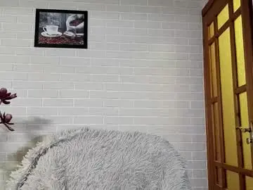 Lianefinkel  live sex cam