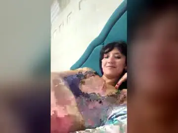 Milanarawsx  live sex cam
