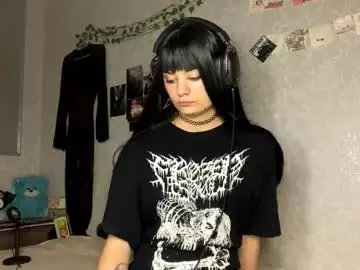 Shawandaschrull  live sex cam