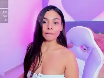 Sussy_sweet4u  live sex cam