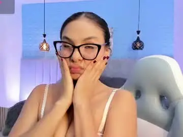 Sussy_sweet4u  live sex cam