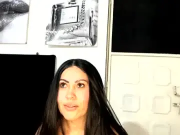 Tania_mature  live sex cam