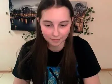 Yours_piece_of_happiness_  live sex cam