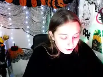 Yours_piece_of_happiness_  live sex cam