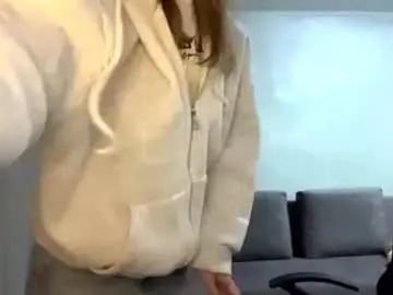 Azzieheberly  live sex cam