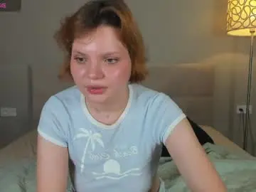 Babyyulli  live sex cam
