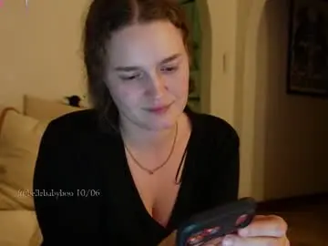 Bellebabyboo  live sex cam