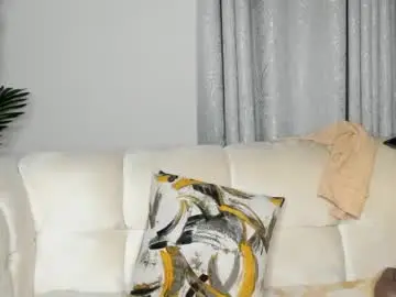 Desirepeace  live sex cam