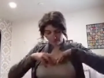 Gwennthorne  live sex cam