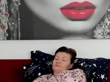 Illegalbeauty87  live sex cam