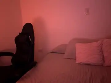 Laura_d23  live sex cam