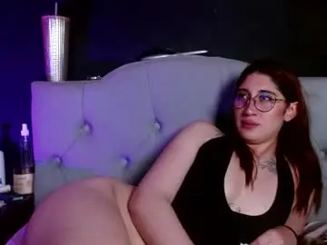 Red_moonn  live sex cam