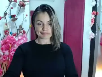 Sweetfantasyy69  live sex cam