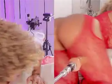Tinny_annie  live sex cam
