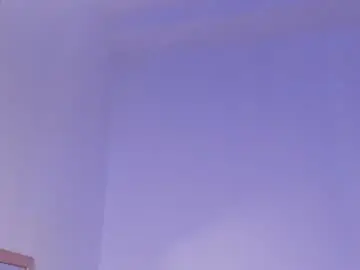 Vanessajohnsonn  live sex cam