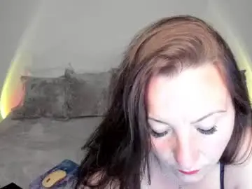 Aliceeshy  live sex cam