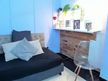 Amberhanks  live sex cam