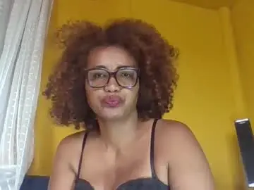 Cybelle4  live sex cam