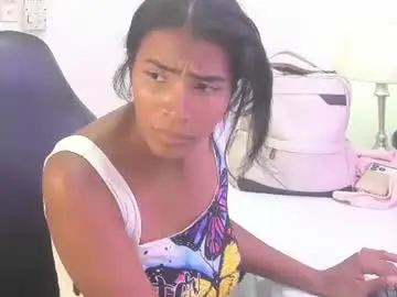 Daniela_gio  live sex cam