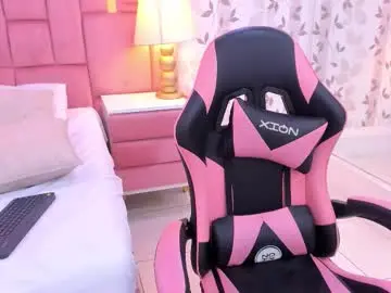 Eimyjoness  live sex cam