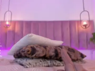 Emmiily_z  live sex cam