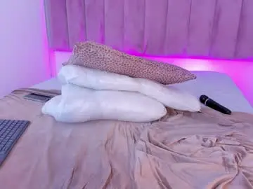 Emmiily_z  live sex cam