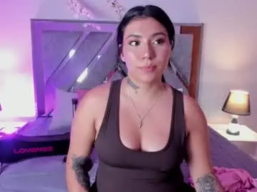 Emywilliams25  live sex cam