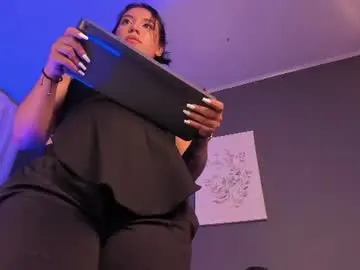 Emywilliams25  live sex cam