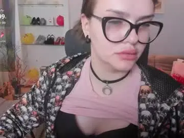 Kamilagame  live sex cam