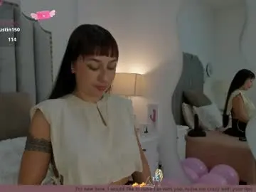 Katherine_glow  live sex cam