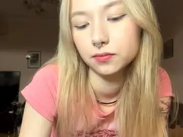 Lenorehandelsman  live sex cam