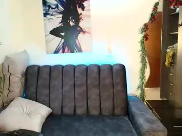 Lucyli_  live sex cam