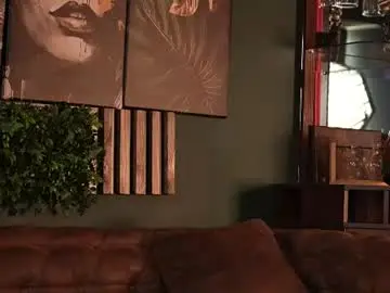 Luxennoir  live sex cam