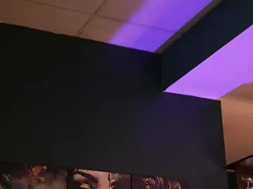 Luxennoir  live sex cam