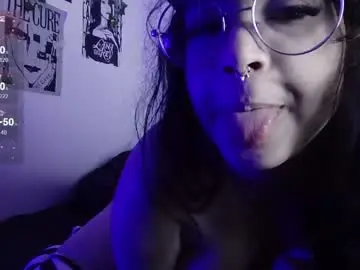 Midnightkitten_  live sex cam