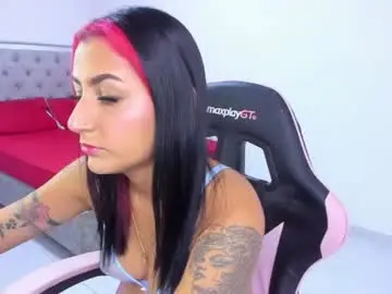 Moon_lover_  live sex cam