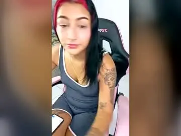 Moon_lover_  live sex cam