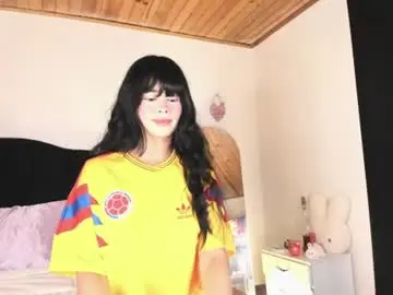 Rosie_se  live sex cam