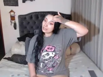 Salomefox2  live sex cam