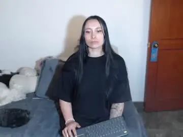 Salomefox2  live sex cam
