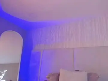 Arya_02  live sex cam