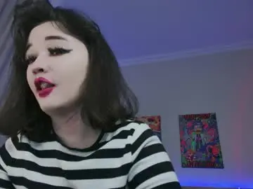 Dazzl1ngfire  live sex cam