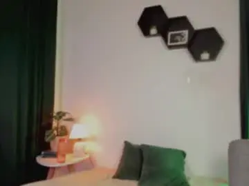 Delilaah  live sex cam